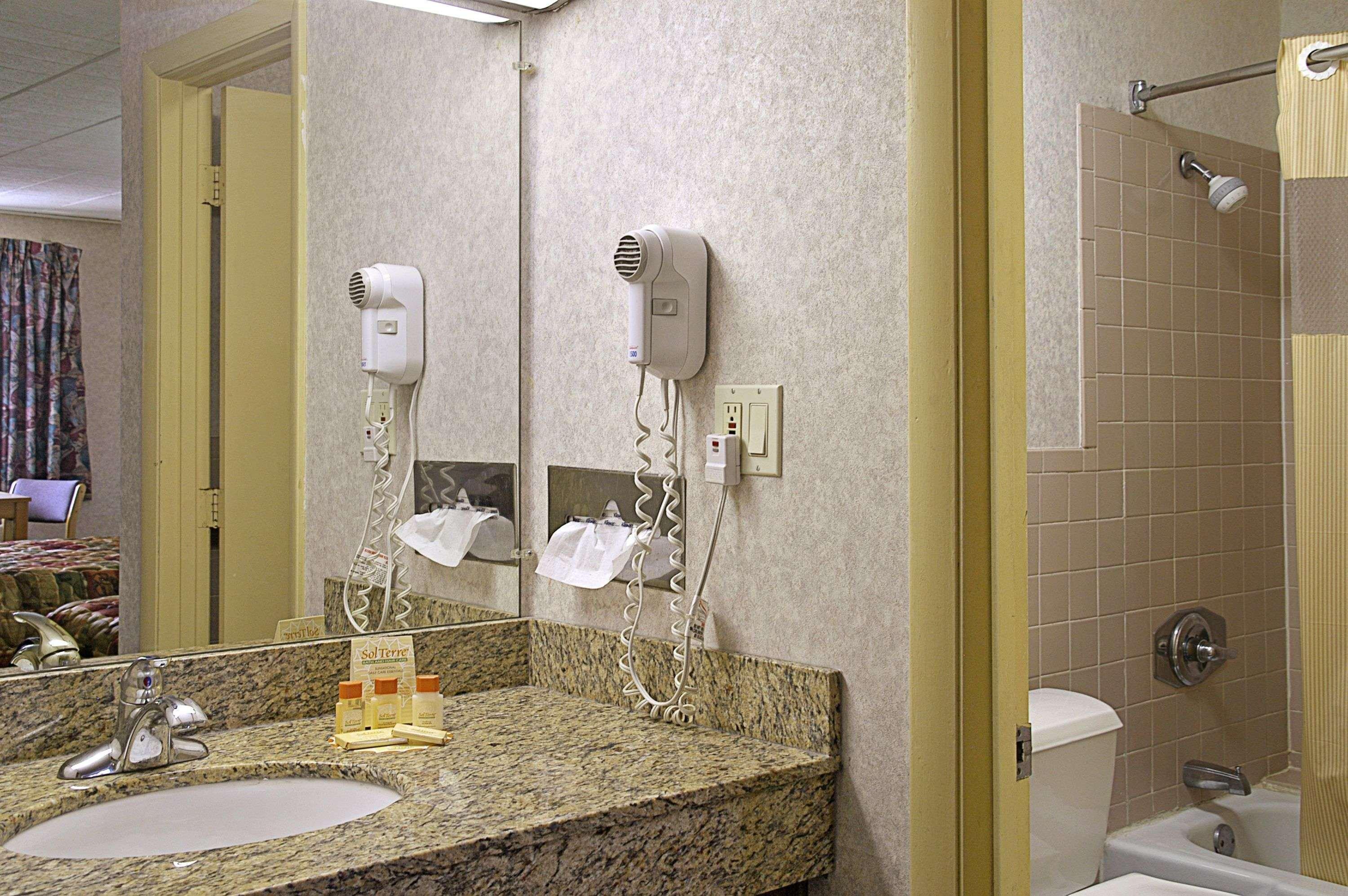 Days Inn By Wyndham Oak Ridge Knoxville Εξωτερικό φωτογραφία